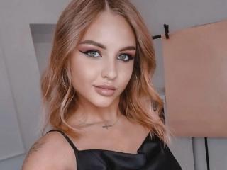 MollyLi - Live sex cam - 19485982