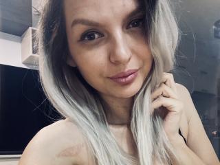 DouceAmelia - Live porn &amp; sex cam - 19543922