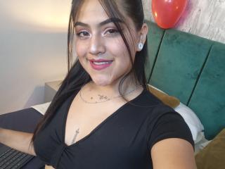 LucyThompsonn - Sexe cam en vivo - 19781450