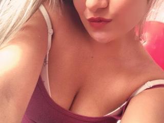 ValeriaHunter69 - Sexe cam en vivo - 19801778