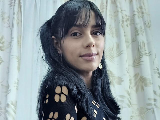 AnaisHilton - Live porn &amp; sex cam - 19810314