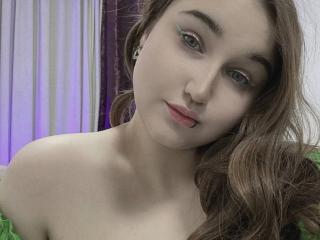 AlexHoliday - Live sexe cam - 19812142