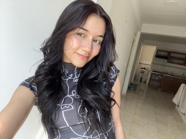 DeisyWest - Live sexe cam - 19837350