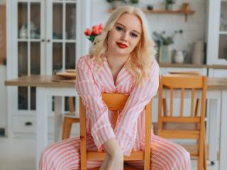 EvelinaSnow - Live Sex Cam - 19843886