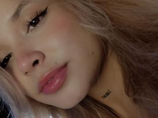 KateZoe - Live porn & sex cam - 19868298