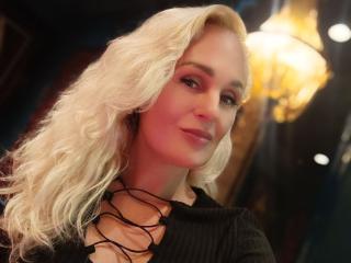 ElisMiracle - Live Sex Cam - 19897226