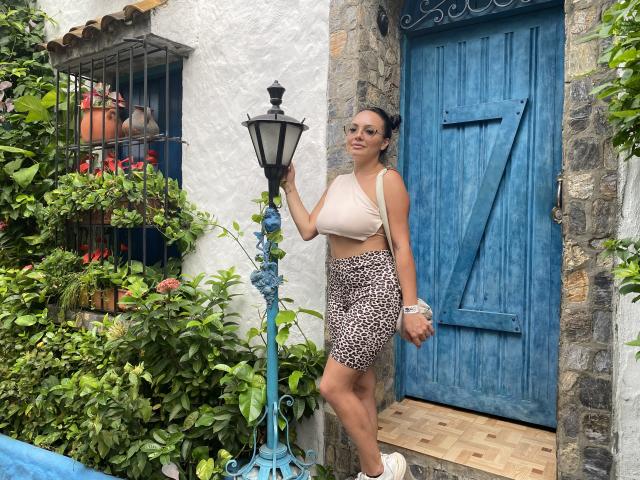 GalaMalkova - Live Sex Cam - 19920226