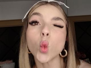 CamilaSuarez - Live Sex Cam - 19957578