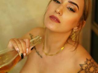 AnnieLaurenn - Live porn & sex cam - 20035930