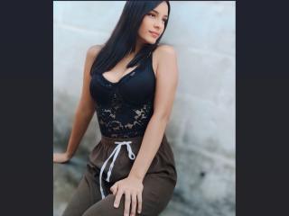 TalianaSquirt - Live Sex Cam - 20127630