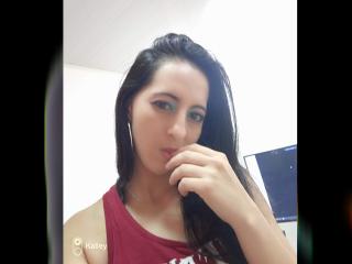 AmeliaaSimpson - Live Sex Cam - 20154786