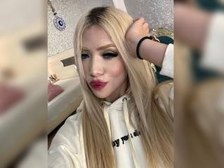 ChristieGarci - Live sex cam - 20205378