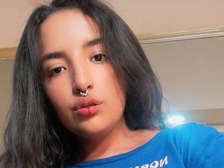 LunaBenson - Live sex cam - 20219546