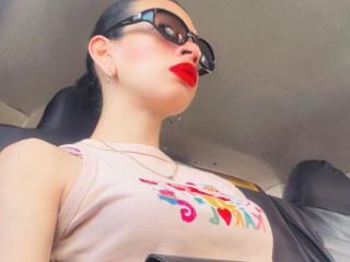 AmberGray69 - Live Sex Cam - 20271034