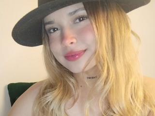 KateZoe - Live porn & sex cam - 20522470