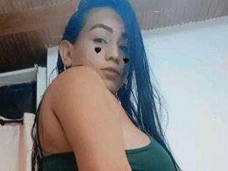 RosalieMorel - Live porn & sex cam - 20578346