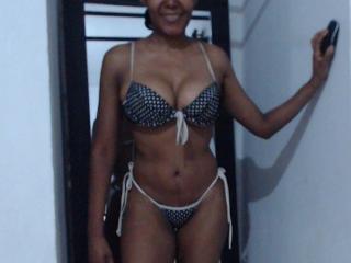 AliciaWet - Live Sex Cam - 20620574