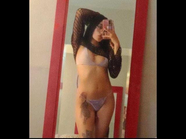 SalomeMille - Live Sex Cam - 20644458