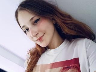 LauraCutee - Live sex cam - 20696690