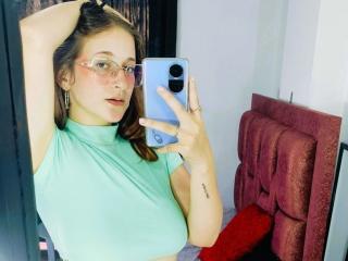 LauraCutee - Live porn & sex cam - 20696718