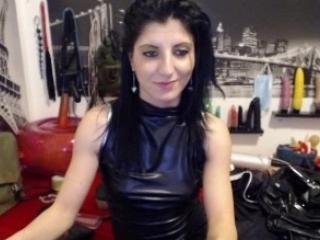 NaughtyKate - Cam sex with this sweater puppies Dominatrix 
