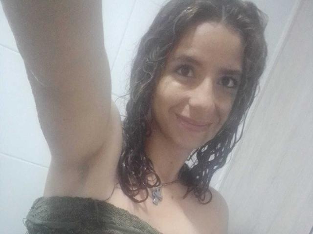 SophieTeller - Élő pornó és szexkamera - 22598381