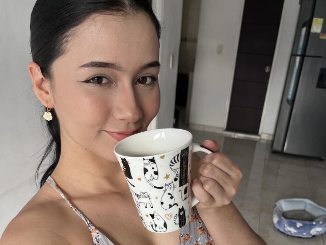 DeisyWest - Live sex cam - 22678481