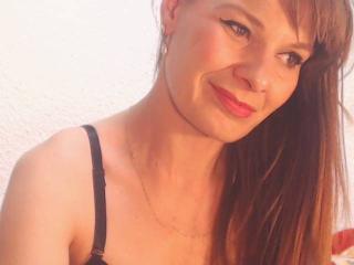 Lorrna - Live sex cam - 2276709