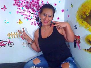 SalomeSweet - Live porn & sex cam - 2327101