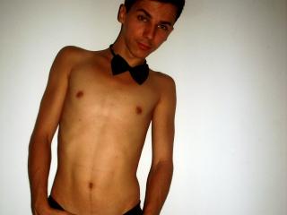 JustinHottFlirt - Sexe cam en vivo - 2373898