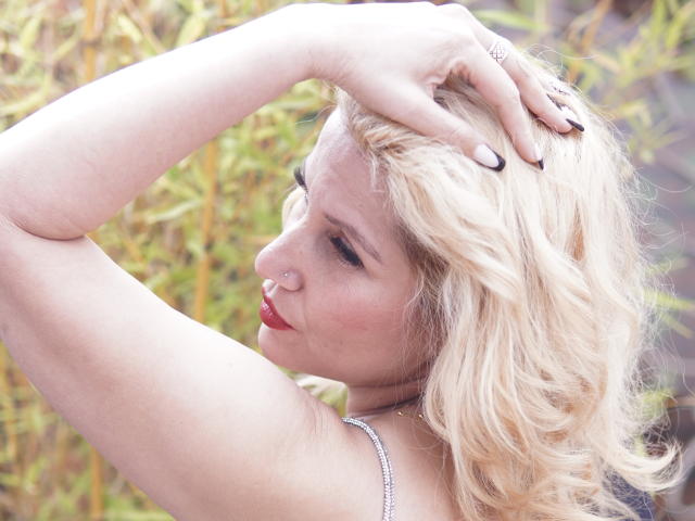 GiuliaAddams - Sexe cam en vivo - 23758661