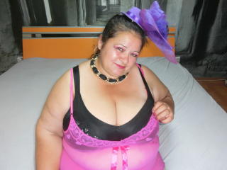 FloryMarlow - chat online hot with this huge knockers Mature 