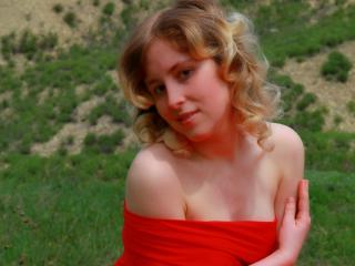 KissOfFreyja - Live porn & sex cam - 2387546