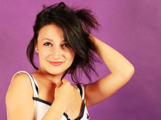 ReineLarisse - Live sexe cam - 2396068