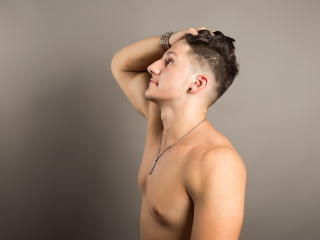 LukasPowell - Sexe cam en vivo - 2396888