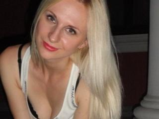 BlueFlore - Live sex cam - 2400881