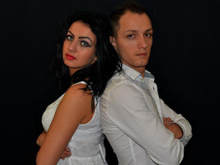 AdelleAndBen - Live sexe cam - 2404878