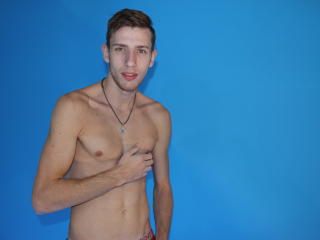 HornyWhiteBoy69 - Live sex cam - 2408092