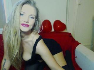 LadyMartina - Live sexe cam - 2435610