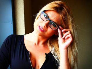 JolieAlenna - Live Sex Cam - 2437724