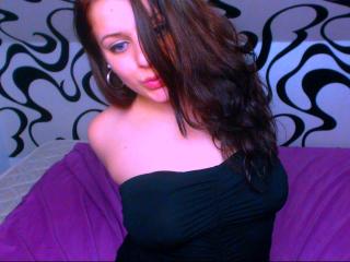 GiuliyeChaude - Live sex cam - 2478459