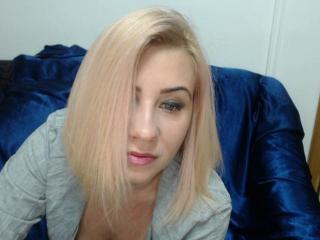 BlondNexxtDoor - Sexe cam en vivo - 2490560