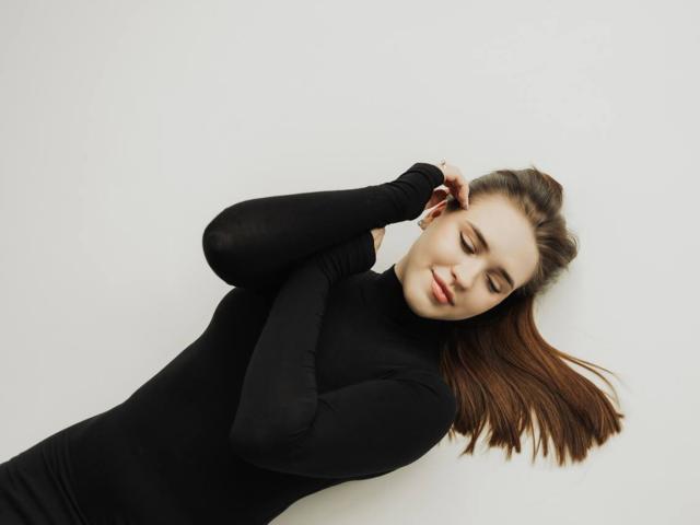 LauraHlot - Live porn &amp; sex cam - 25269265