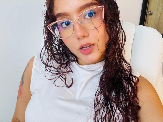 SofiaBrowm - Live Sex Cam - 25302409