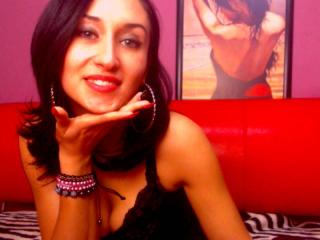 CharlotteFille - Live sex cam - 2539530