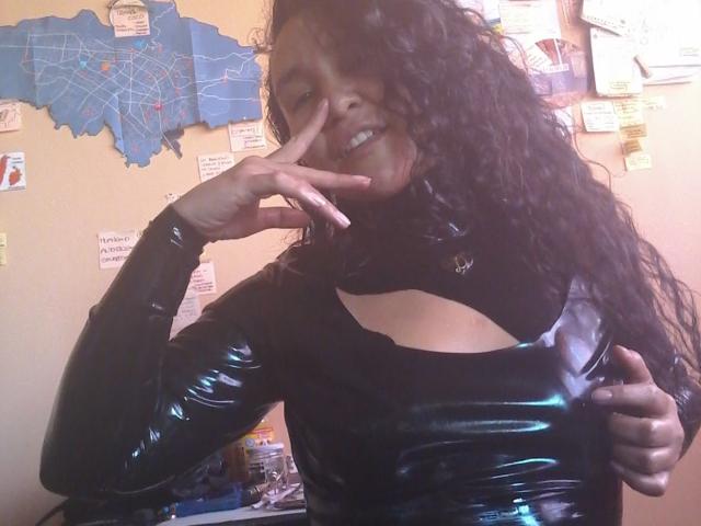 EskelaTheHuntress - Live sexe cam - 25444673