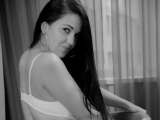 ChrissyBloom - Live sexe cam - 2564178