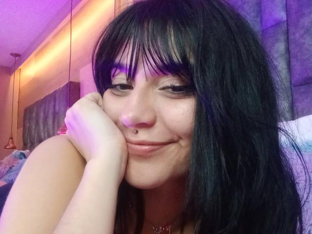 LindaWatsong - Live sex cam - 25646765