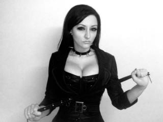 MistressVandaX - Live Sex Cam - 2569915