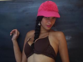 YourSexyBabe69 - Live sexe cam - 2571826